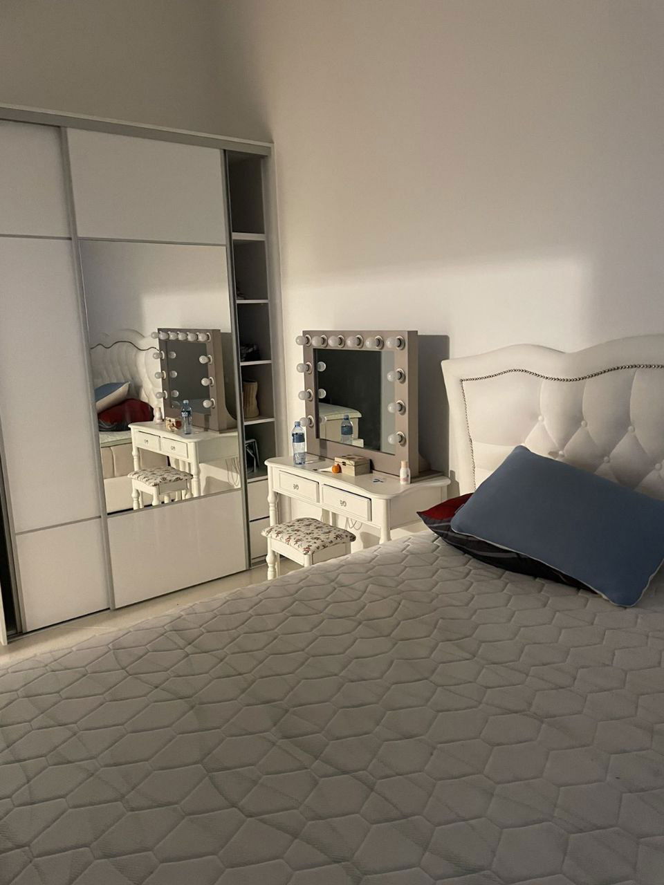 6bdbe6f5-883d-41aa-a3d3-470755d98040.jpg