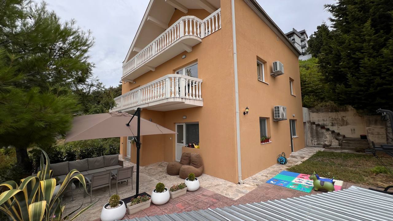 Продаж - Квартира Kotor, Kotor