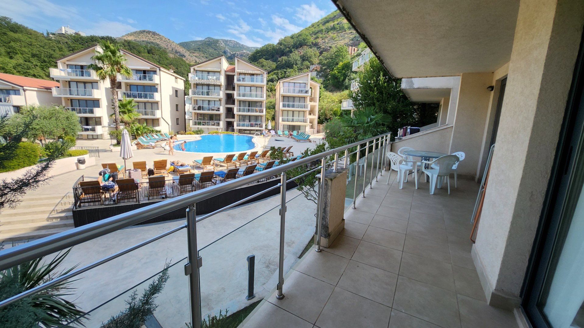 Sale - Apartment Budva, Pržno