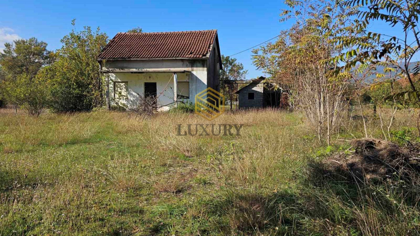 Prodaja - Kuća Danilovgrad, Martinići