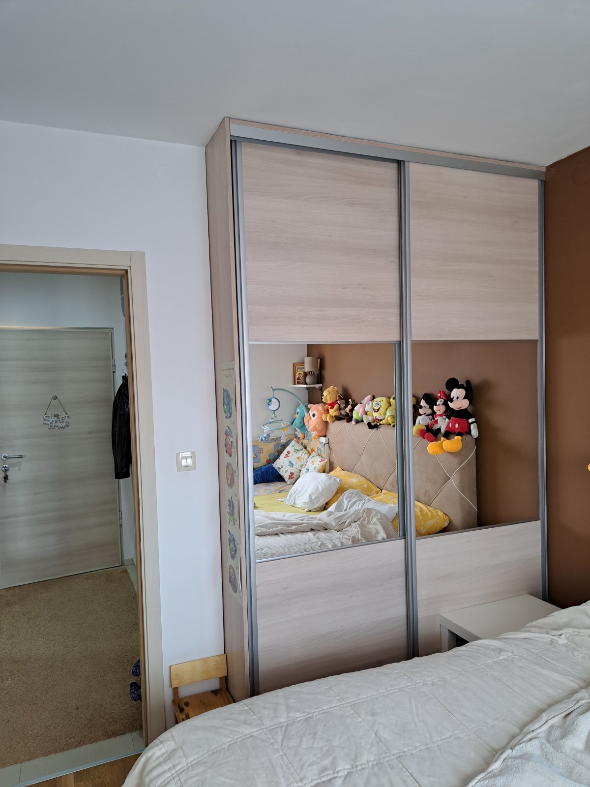 6e6196c6-757d-4bc8-aec0-3cbc4064e85a.jpg