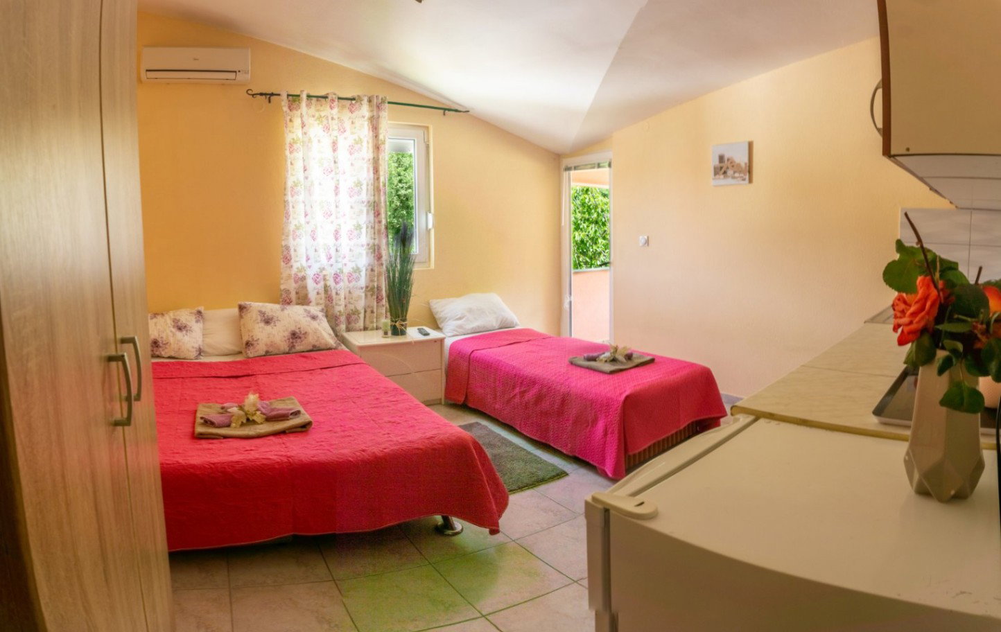 Rent - Apartment Kotor, Lastva Grbaljska