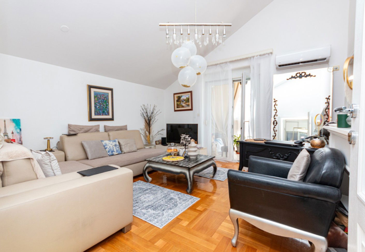 Prodaja - Stan Herceg Novi, Topla