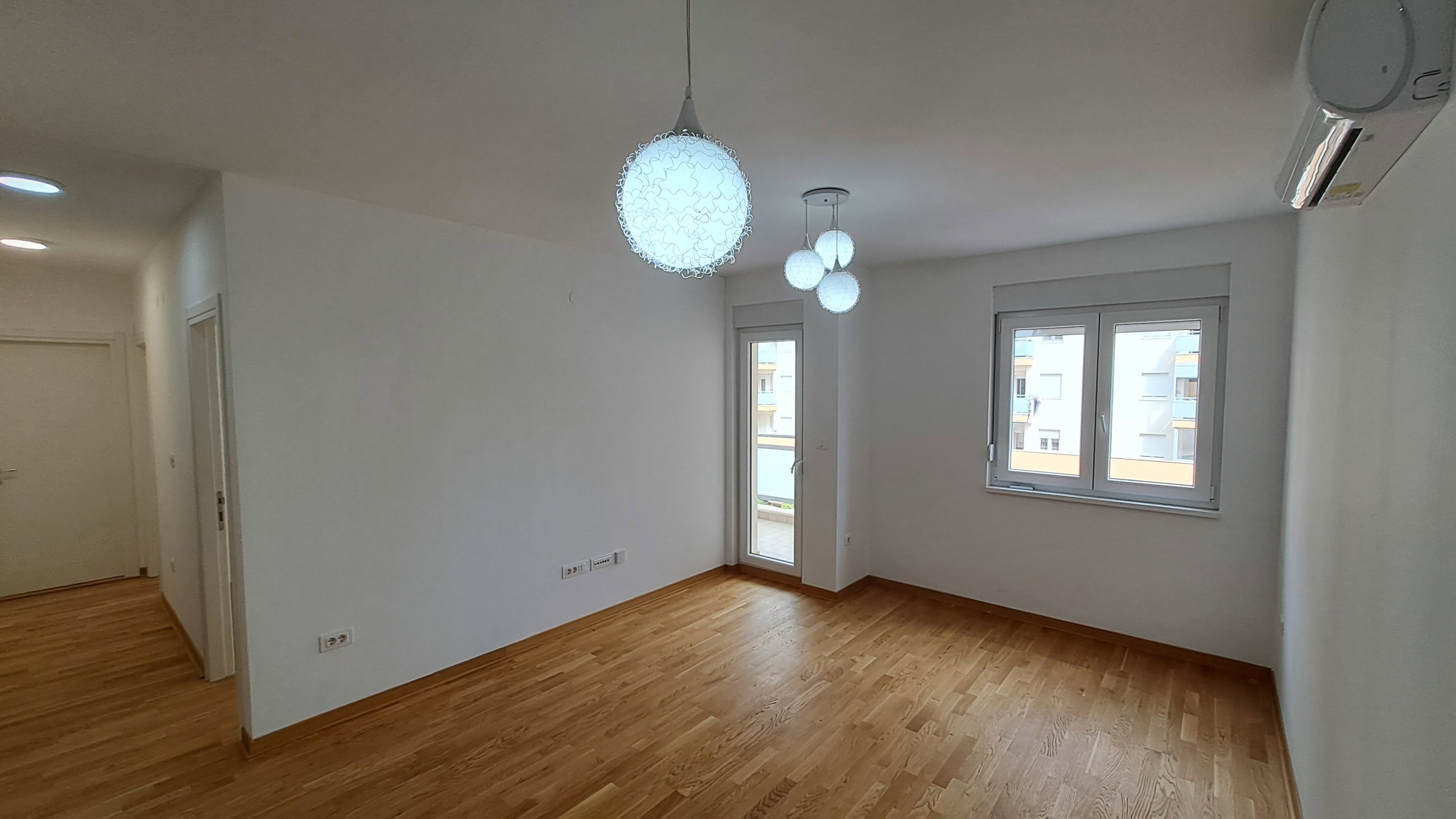 Kiralık - Daire Podgorica, City Kej