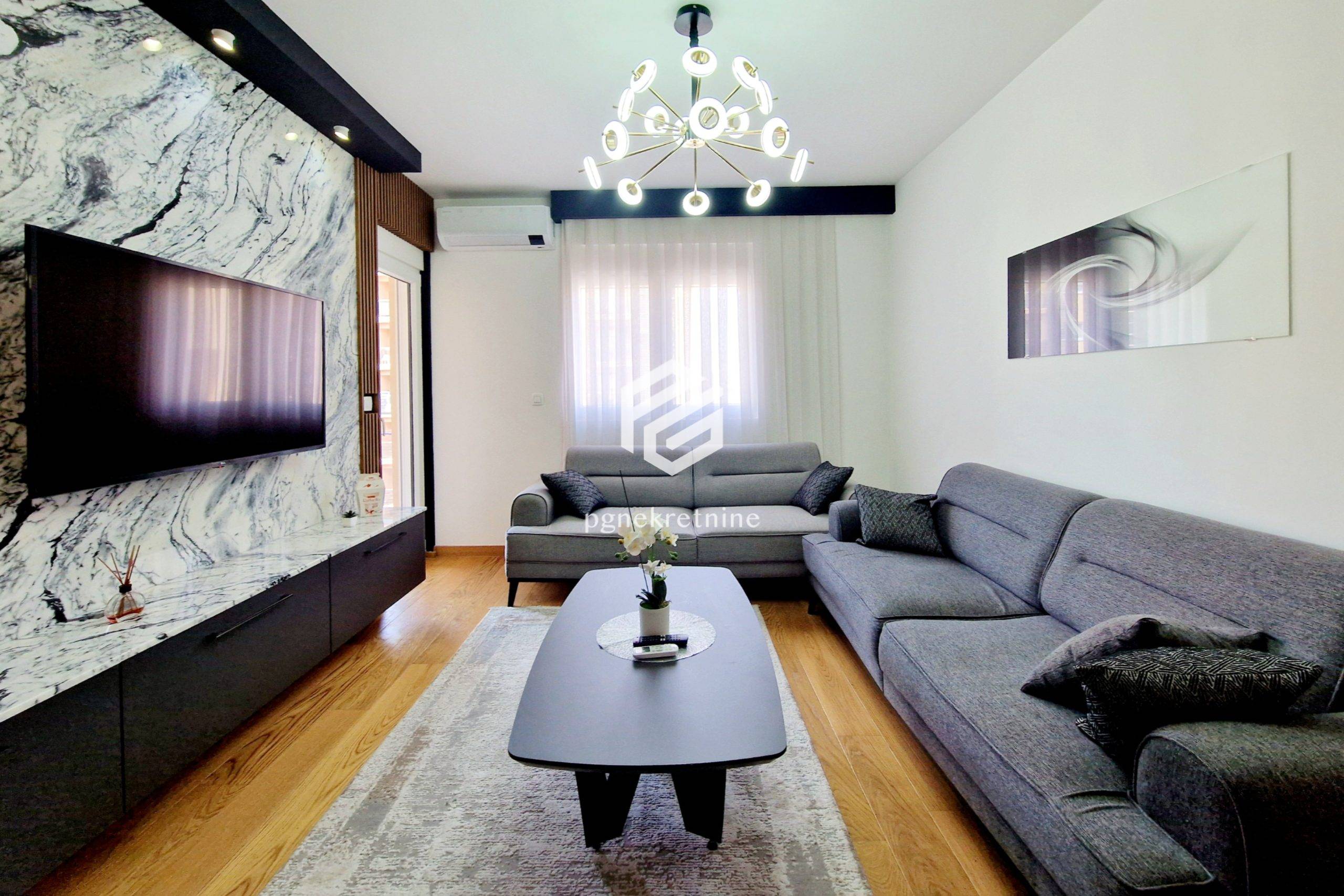 Izdavanje - Stan Podgorica, New City