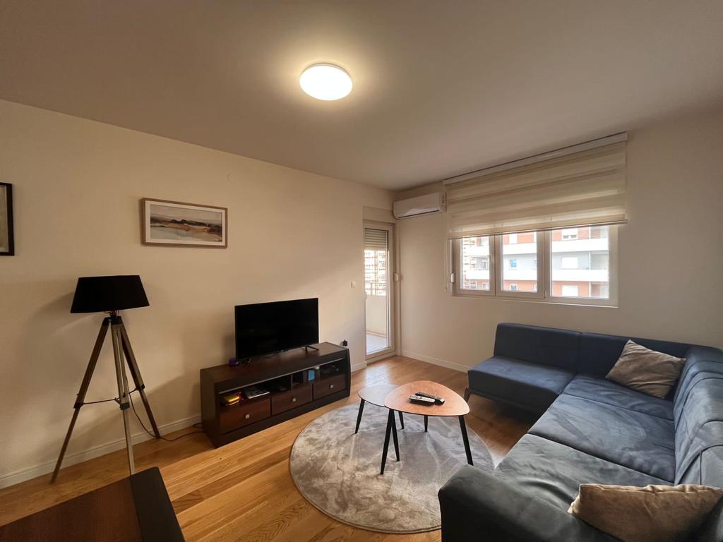 Оренда - Квартира Podgorica, Central Point