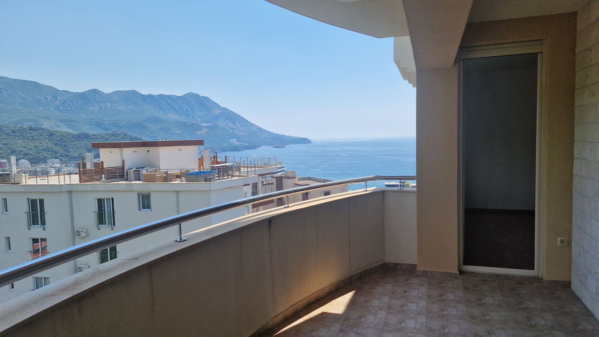 Продажа - Квартира Budva, Bečići
