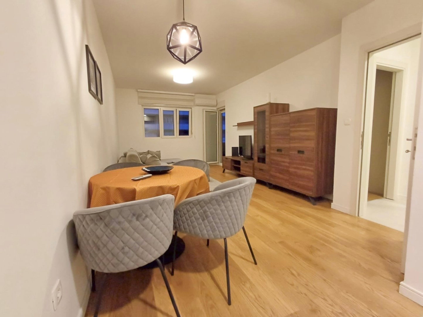 Rent - Apartment Podgorica, Central Point