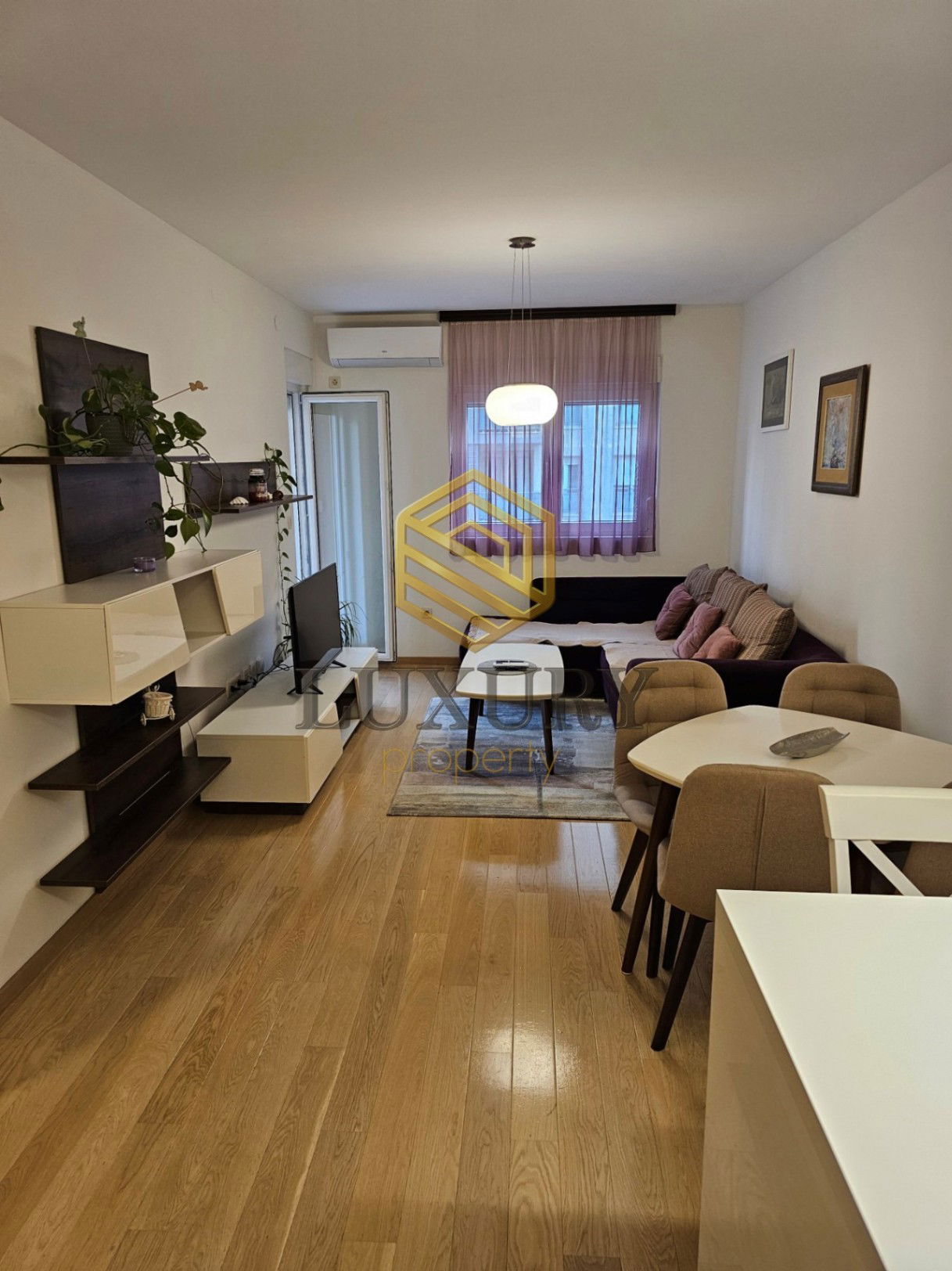 Izdavanje - Stan Podgorica, City Kvart