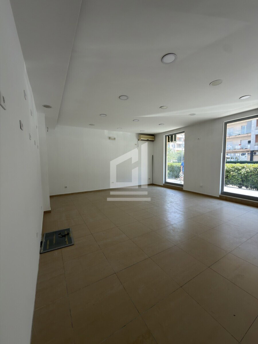 Kiralık - İş yeri Podgorica, City Kvart