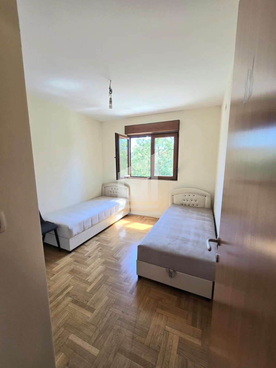 Slika nekretnine 8