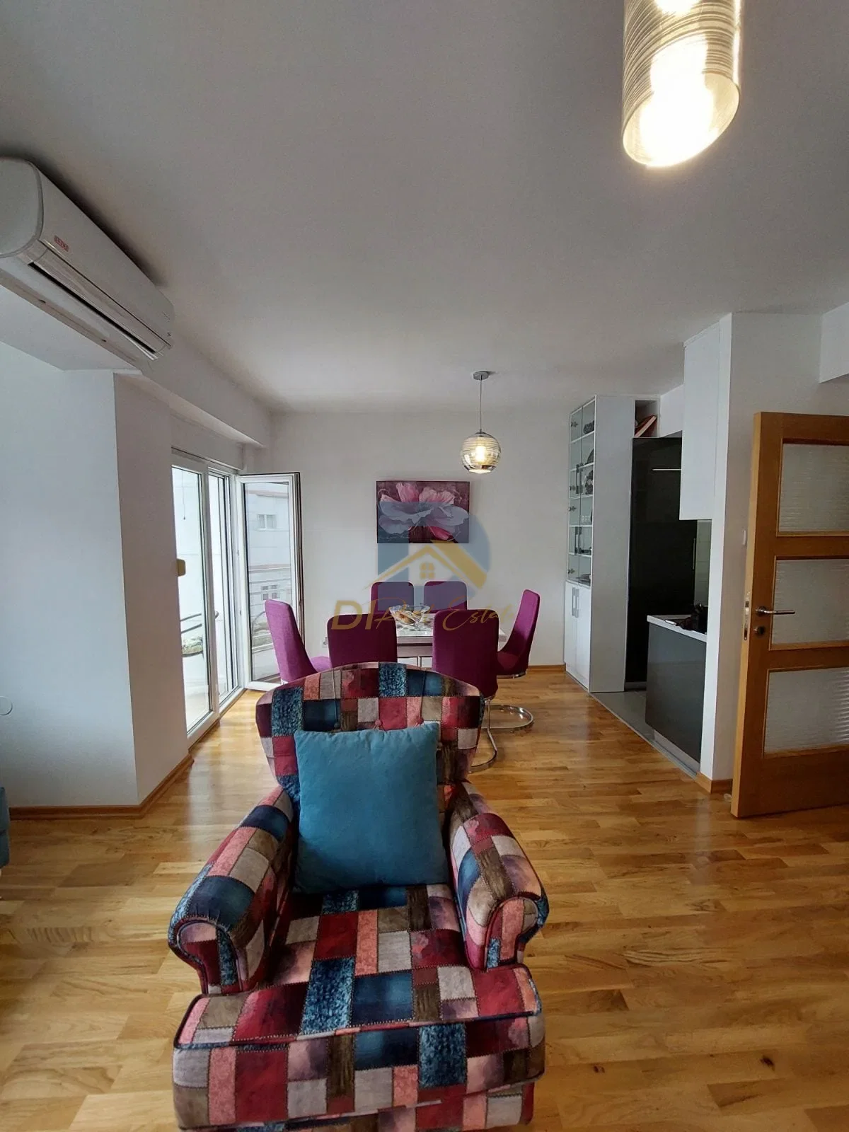 Slika nekretnine 9