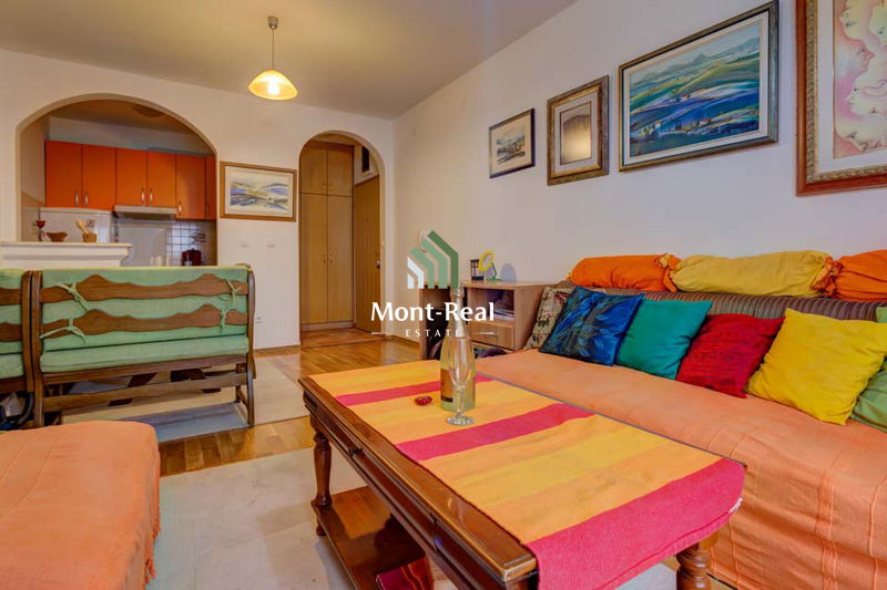 Izdavanje - Stan Budva, Petrovac