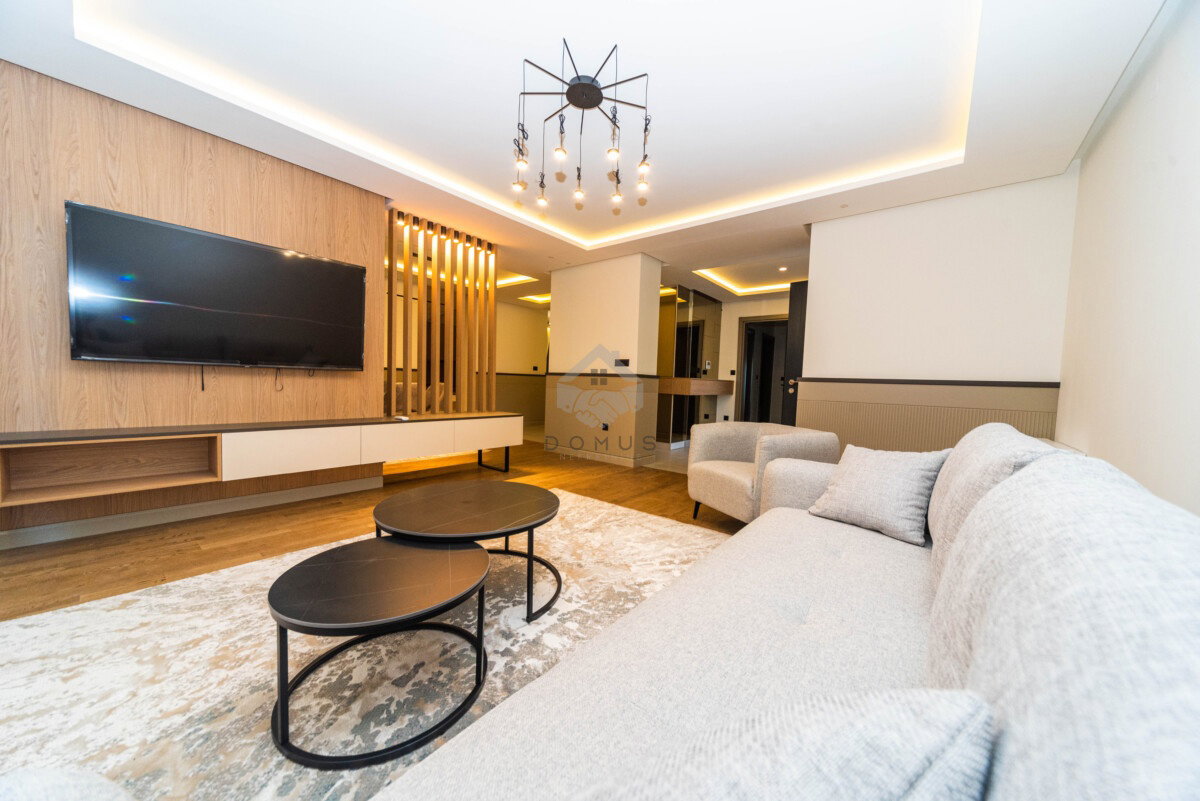 Kiralık - Ev Podgorica, Stari Aerodrom