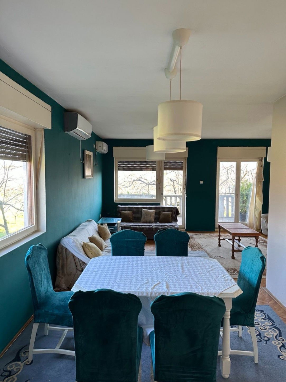 Rent - House Podgorica, Farmaci