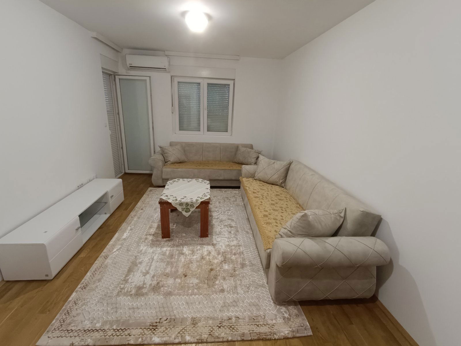 Оренда - Квартира Podgorica, Stari Aerodrom