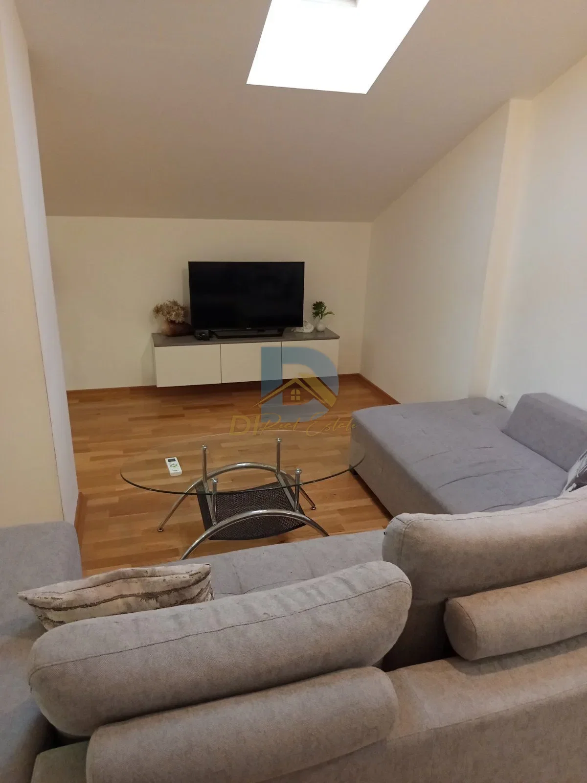 Rent - Apartment Tivat, Kava