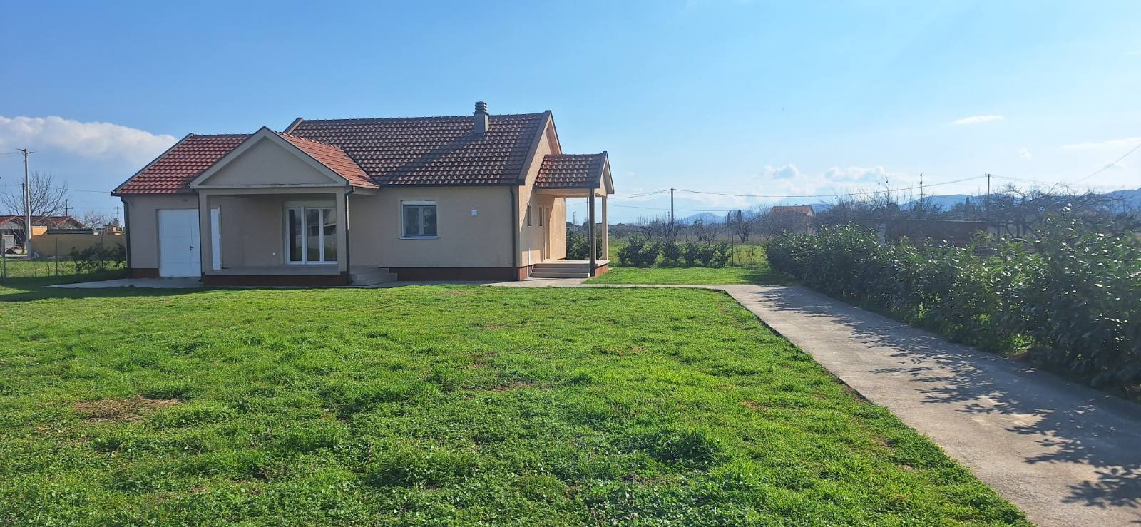 Kiralık - Ev Podgorica, Donji Kokoti