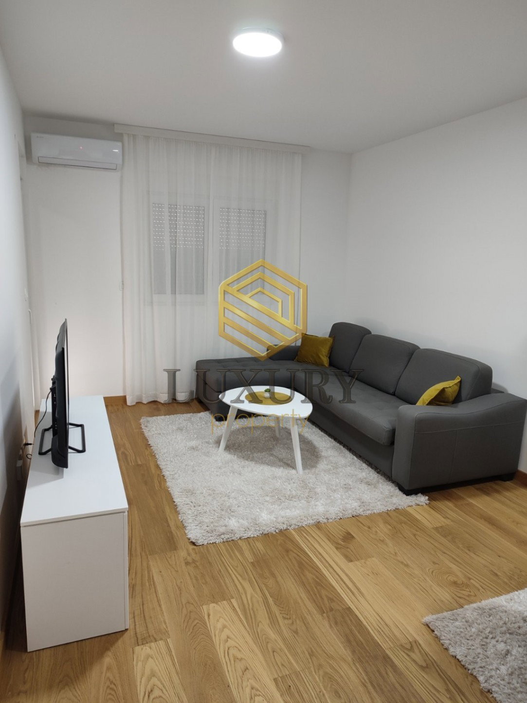 Izdavanje - Stan Podgorica, New City
