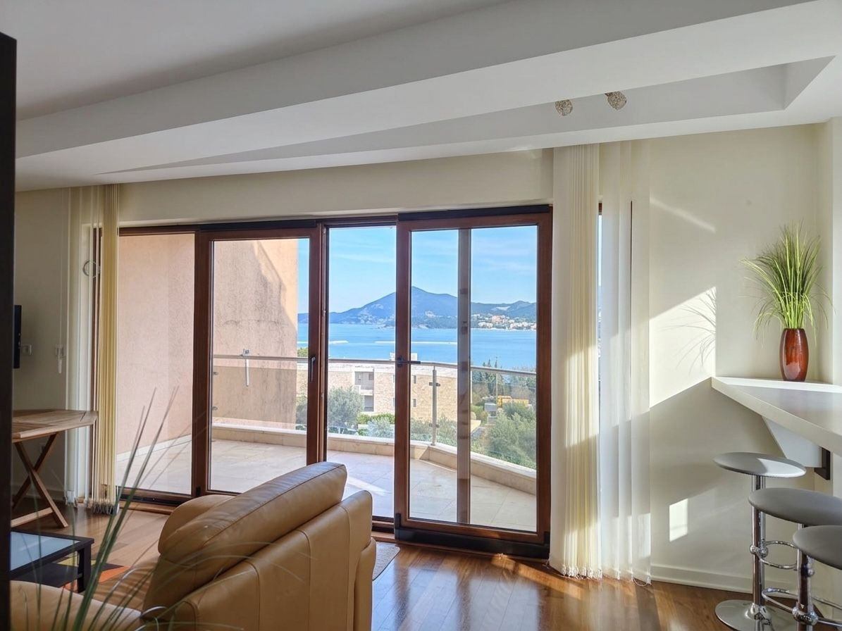 Sale - Apartment Budva, Sveti Stefan