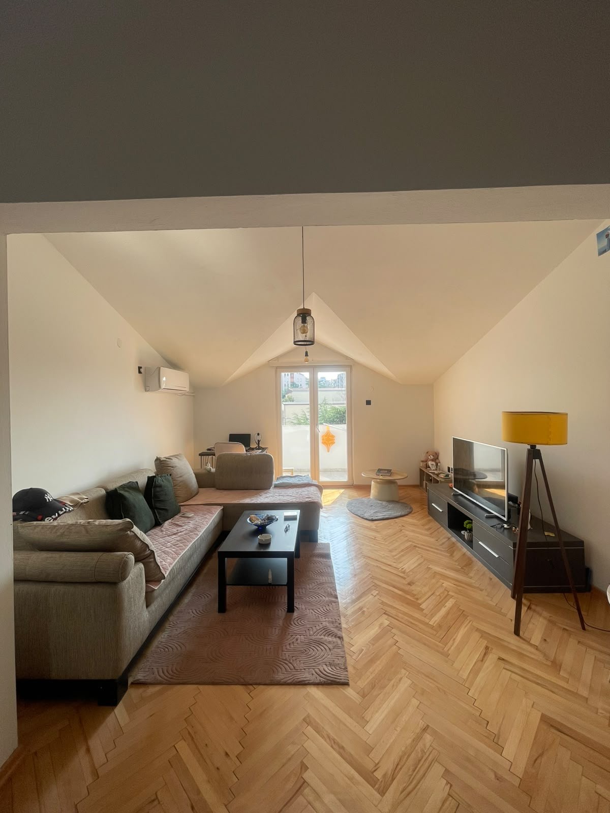 Rent - Apartment Podgorica, Blok 9