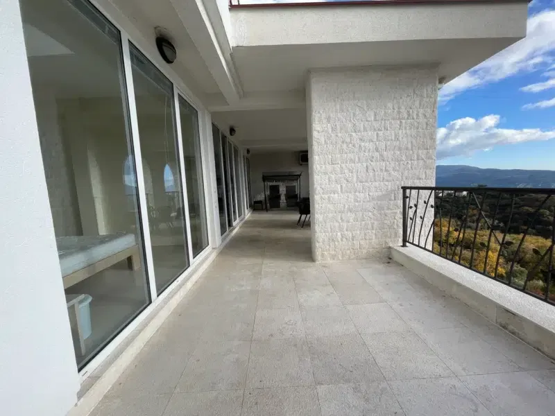 Prodaja - Stan Herceg Novi, Topla