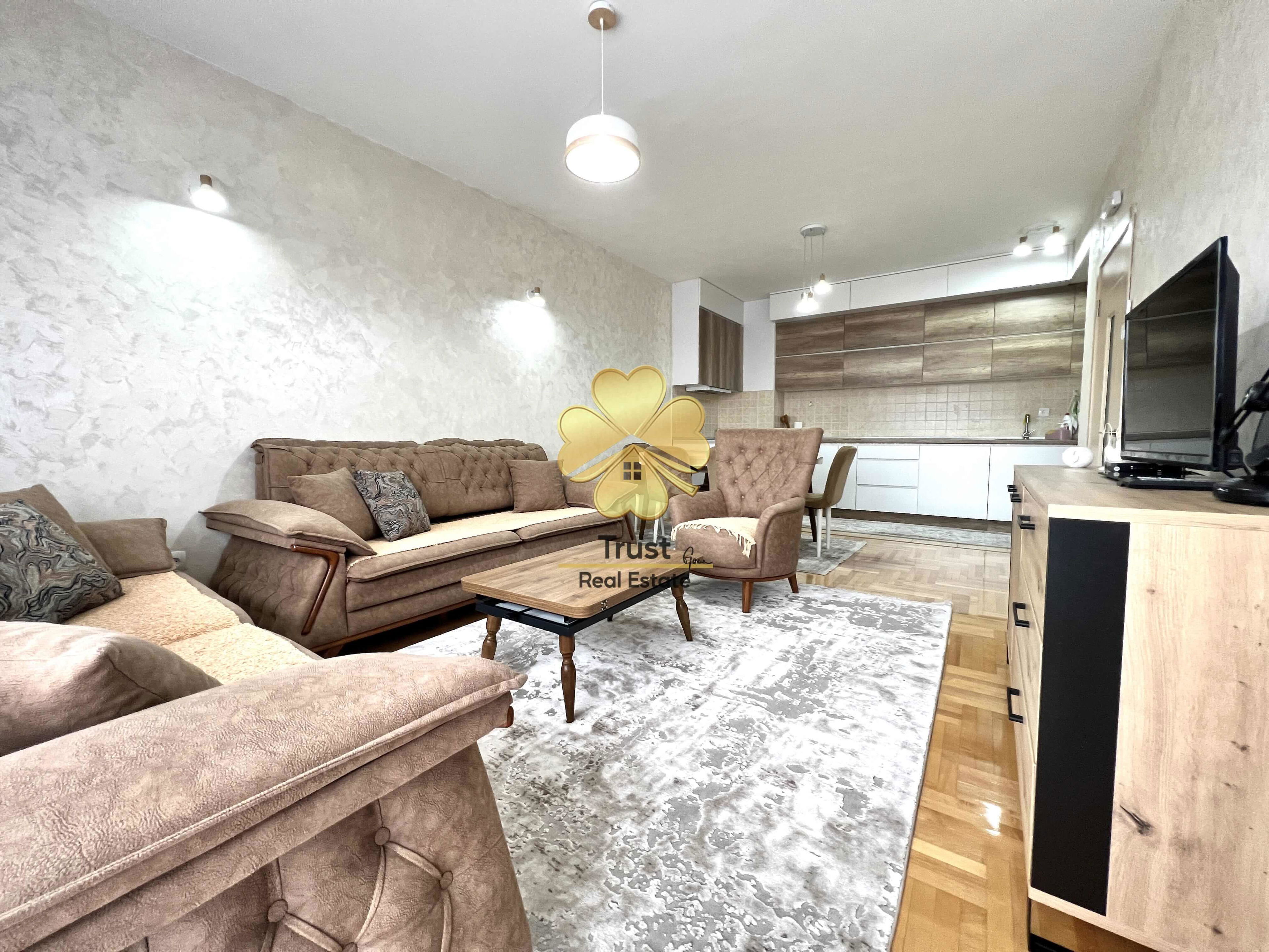 Izdavanje - Stan Podgorica, Stari Aerodrom