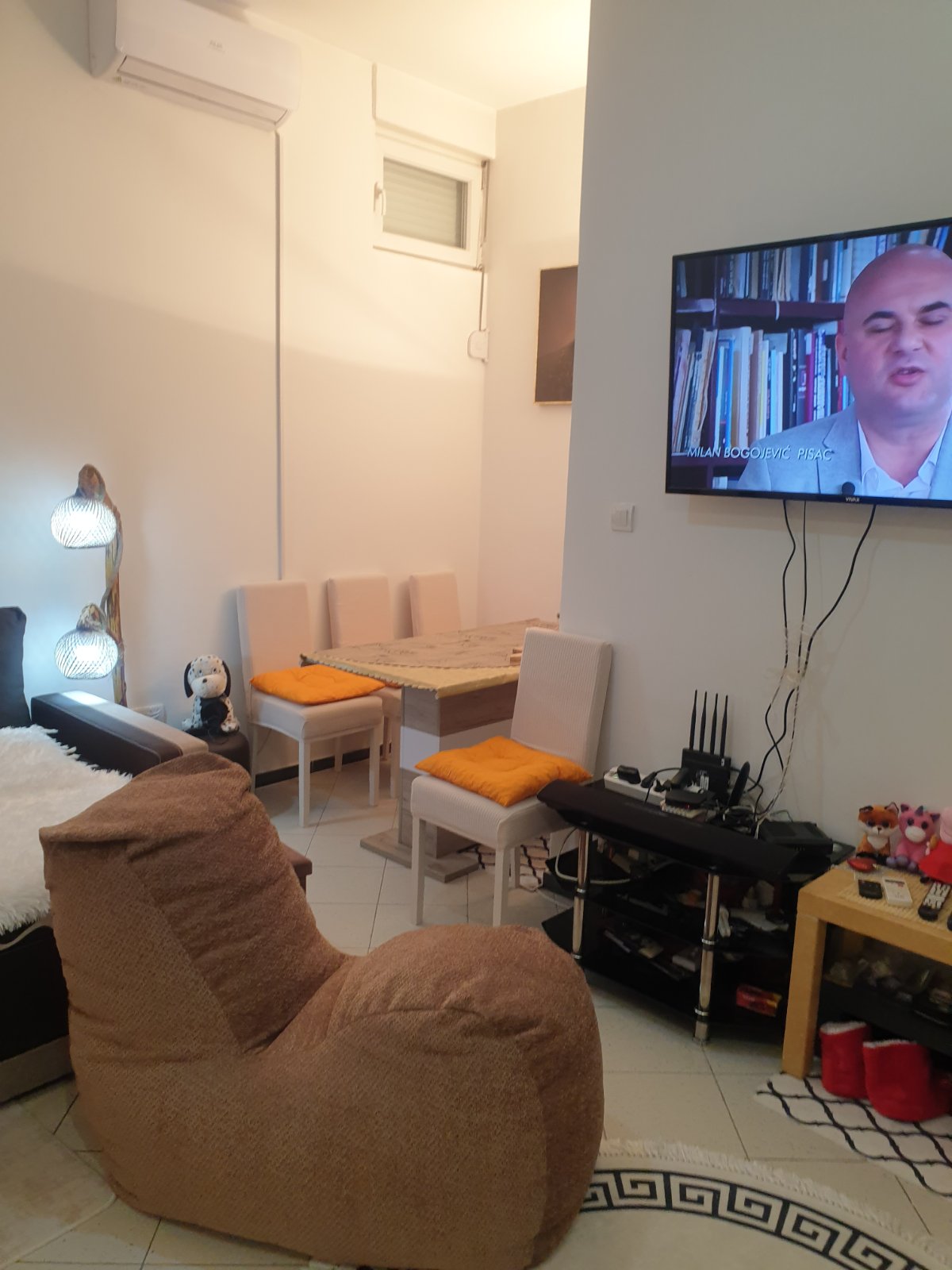 81eda3d0-3fd7-4d3d-9ea4-4baba4276d3a.jpg