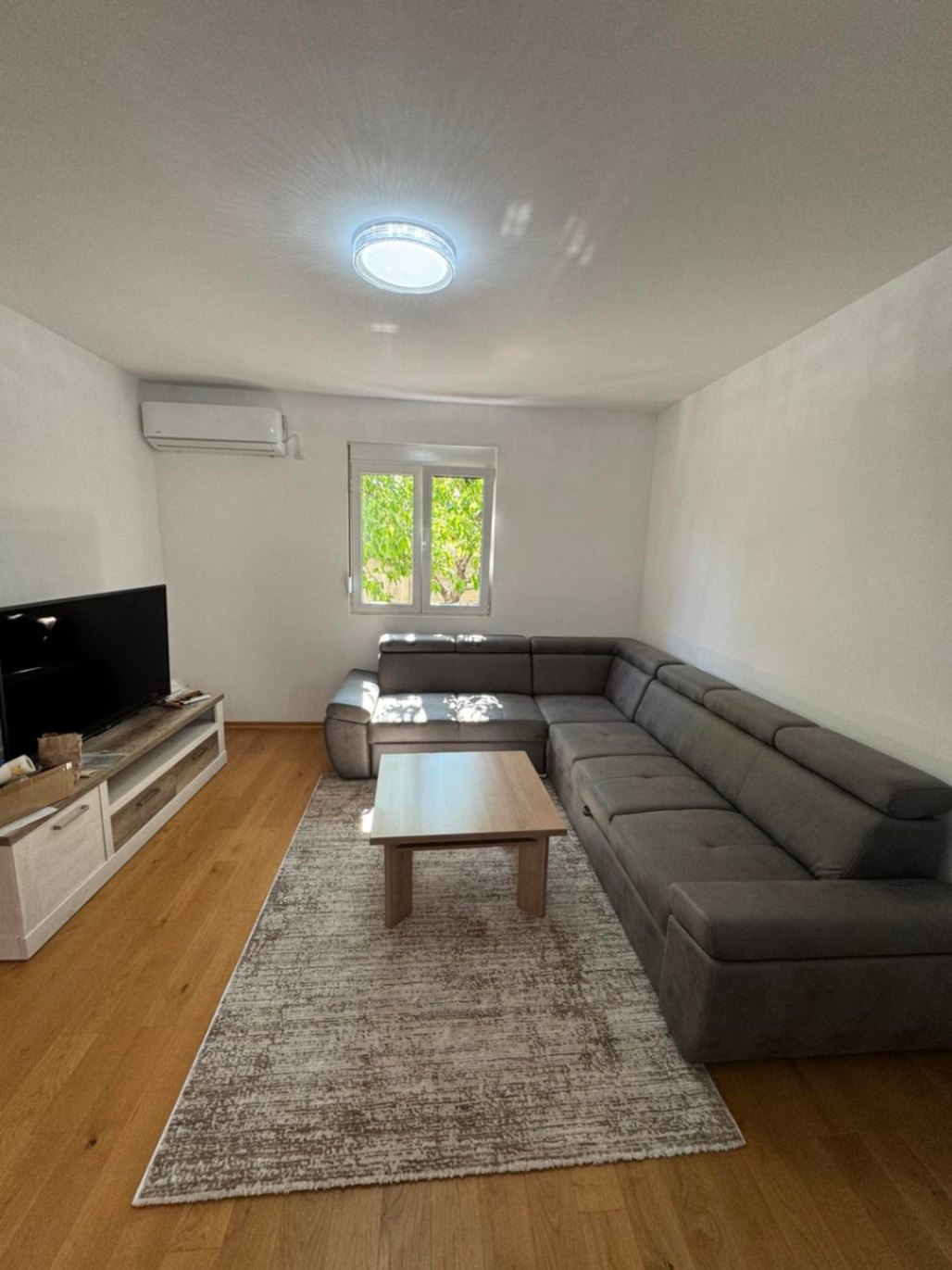 Izdavanje - Stan Podgorica, Zagorič