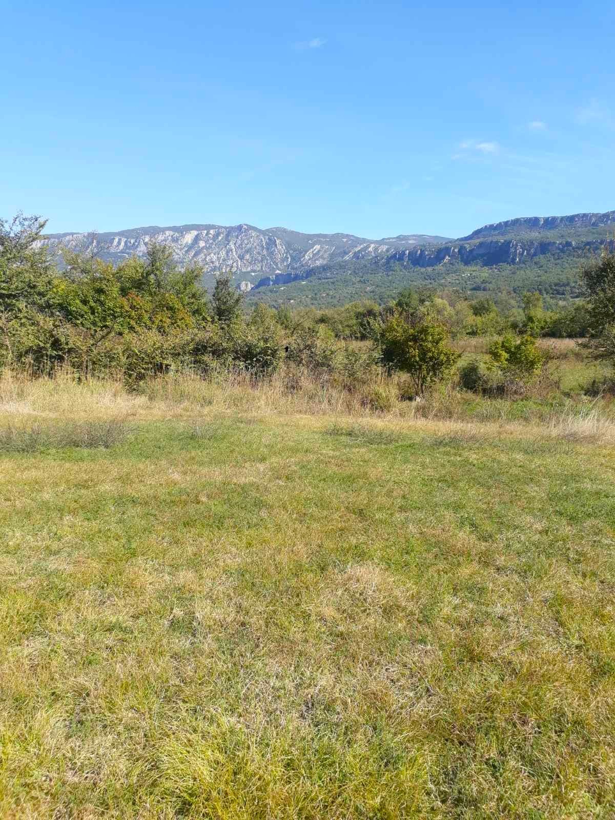 Prodaja - Zemljište Danilovgrad, Spuž