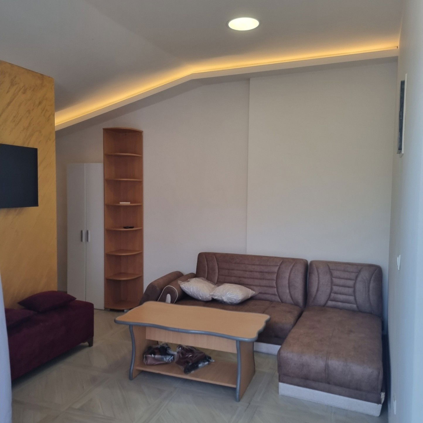 Rent - Apartment Podgorica, Tološi