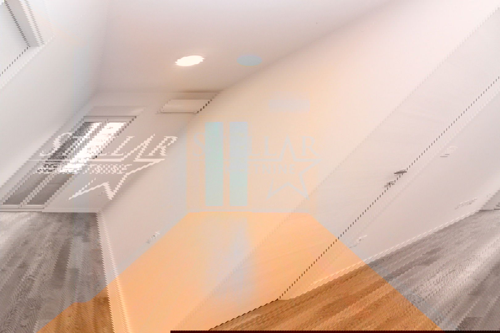 Rent - Office space Podgorica, Central Point