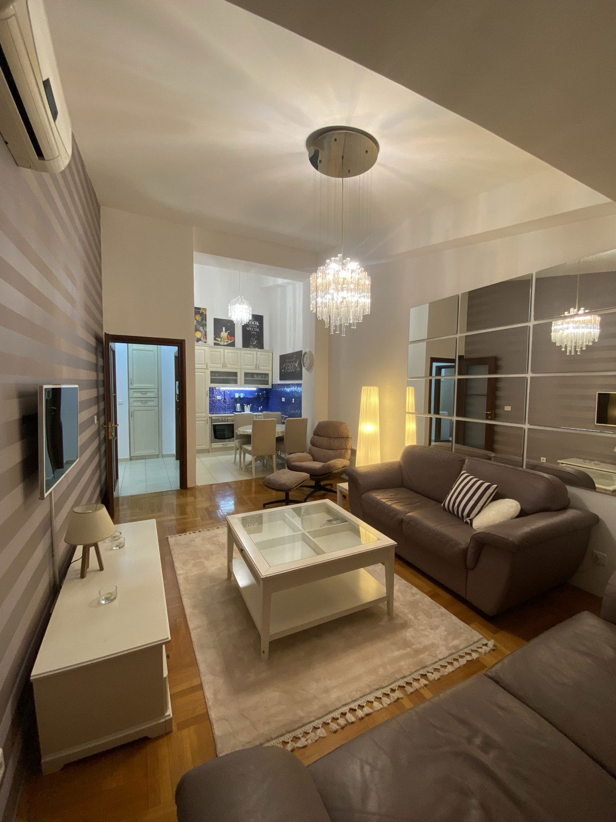 Оренда - Квартира Podgorica, City Kvart