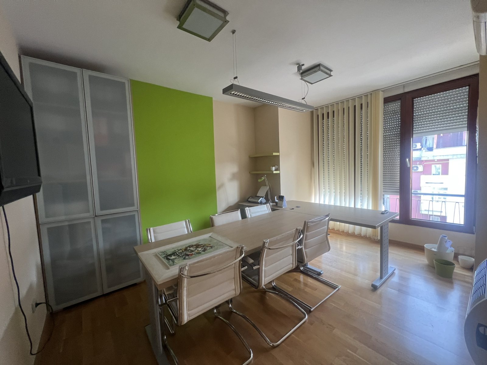 Rent - Office space Podgorica, Preko Morače