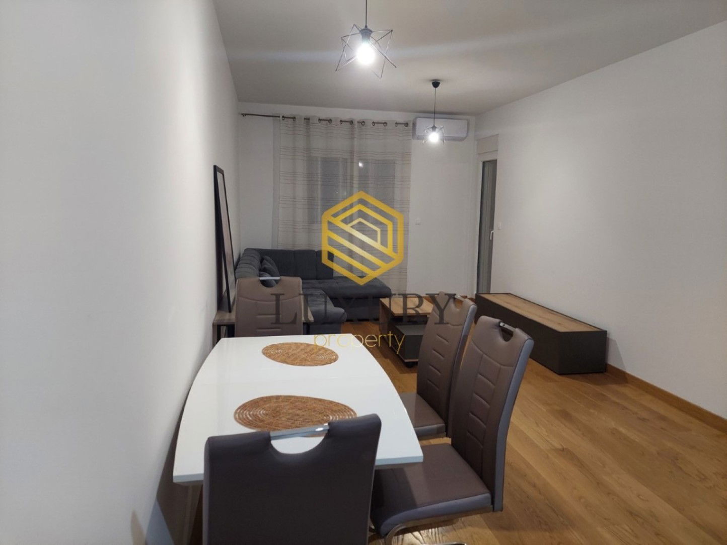 Izdavanje - Stan Podgorica, City Kvart