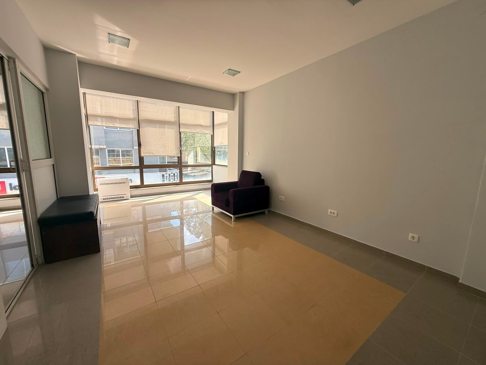 Аренда - Офисное помещение Podgorica, Centar