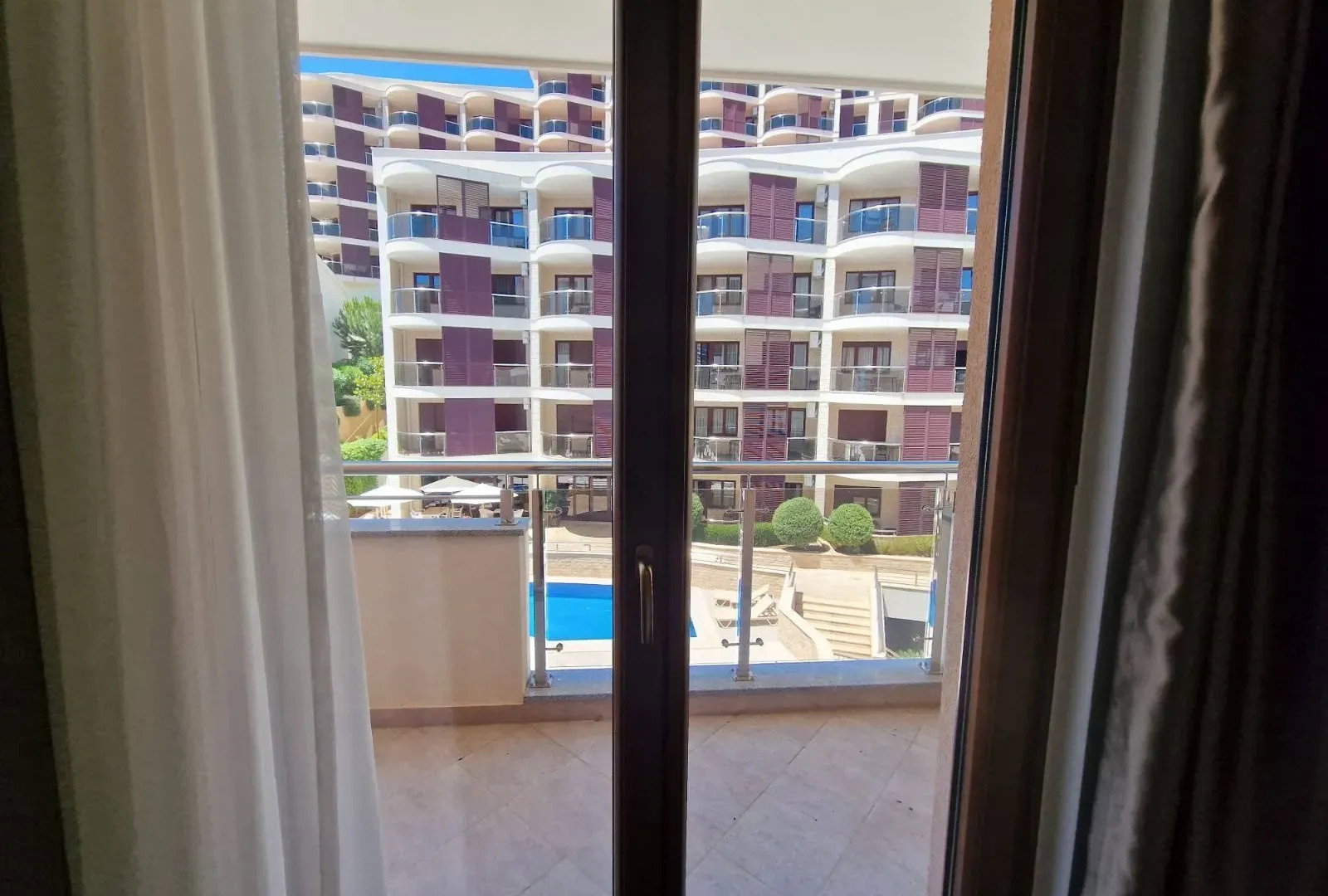 Продажа - Квартира Budva, Bečići