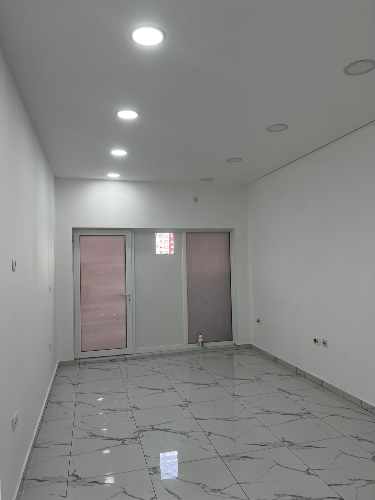 878993e4-c94d-48fa-940a-7b1c23ce0a82.jpg