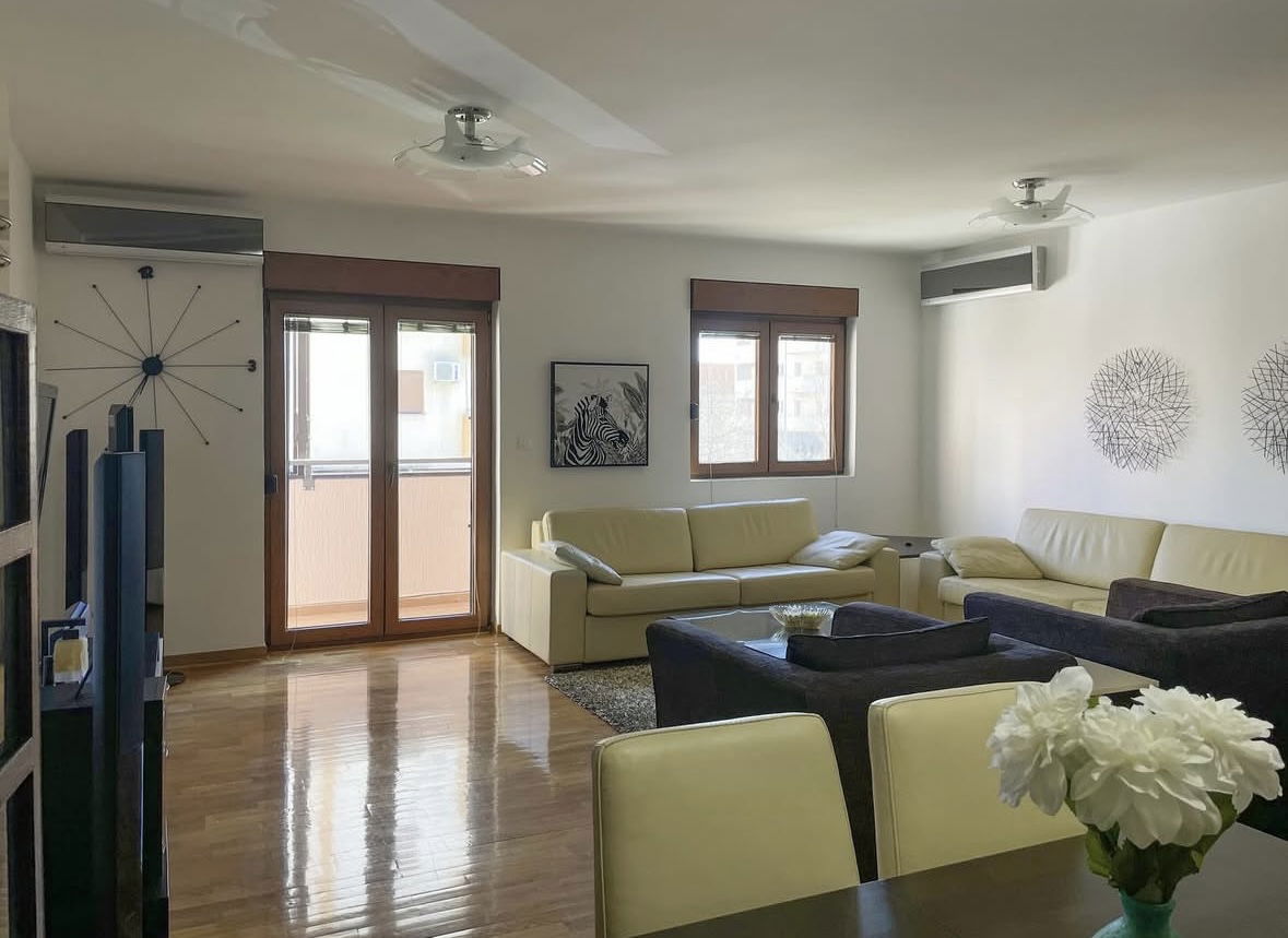 Sale - Apartment Podgorica, Stari Aerodrom