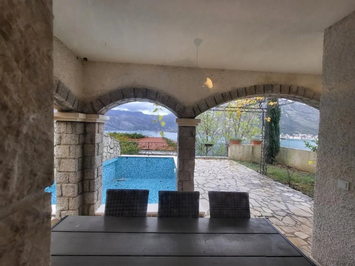 Prodaja - Stan Kotor, Kostanjica