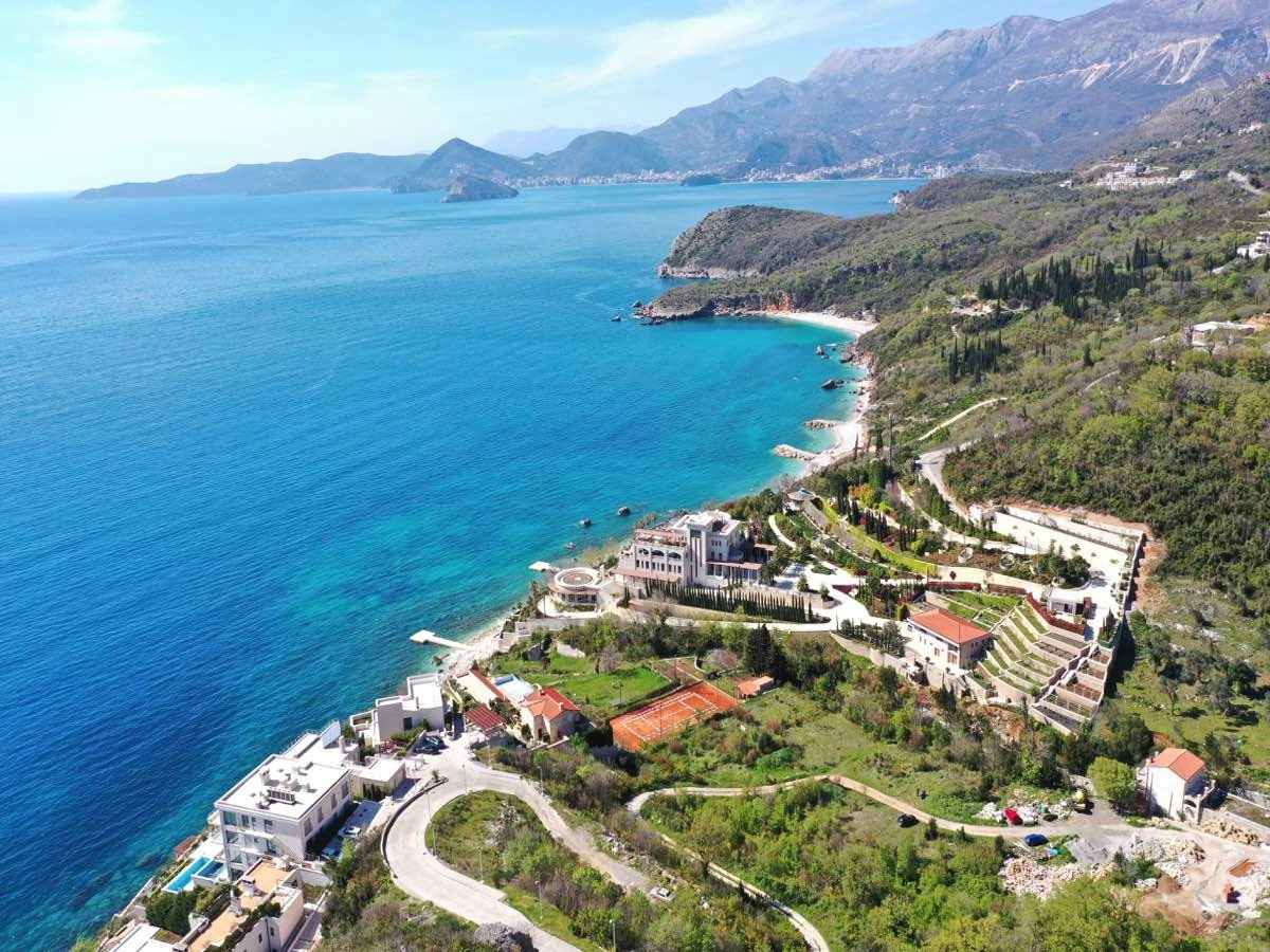 Prodaja - Zemljište Budva, Reževići