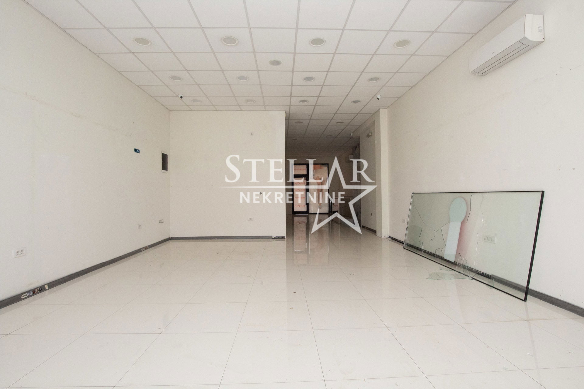 88d687ef-d4aa-4185-af8b-39a778e84055.jpg