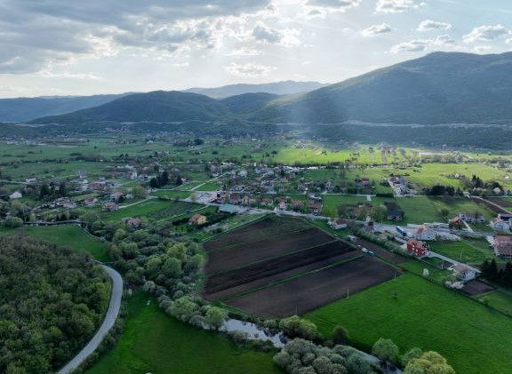 Продаж - Земля Nikšić, Nikšić