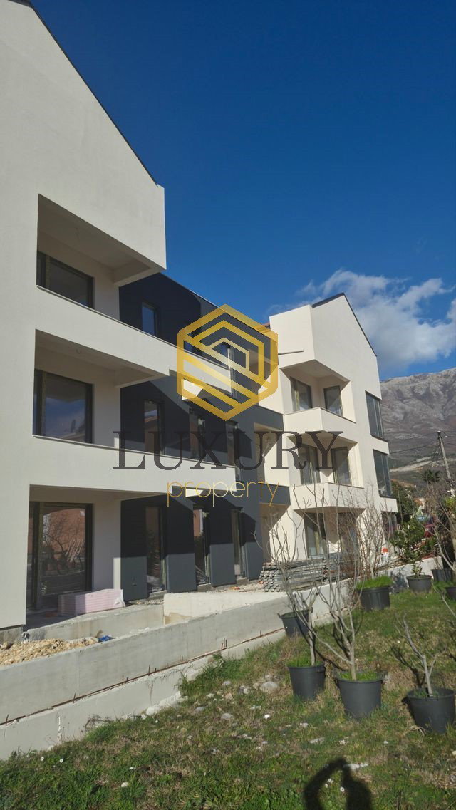 Satılık - Daire Tivat, Radovići