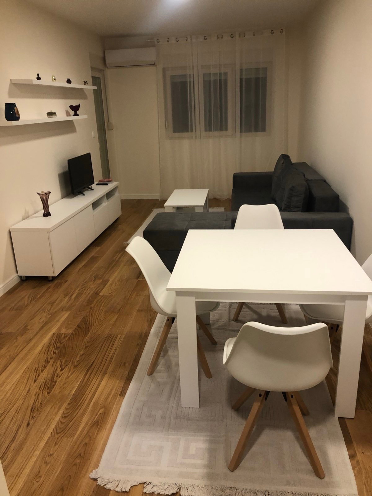 Аренда - Квартира Podgorica, Central Point