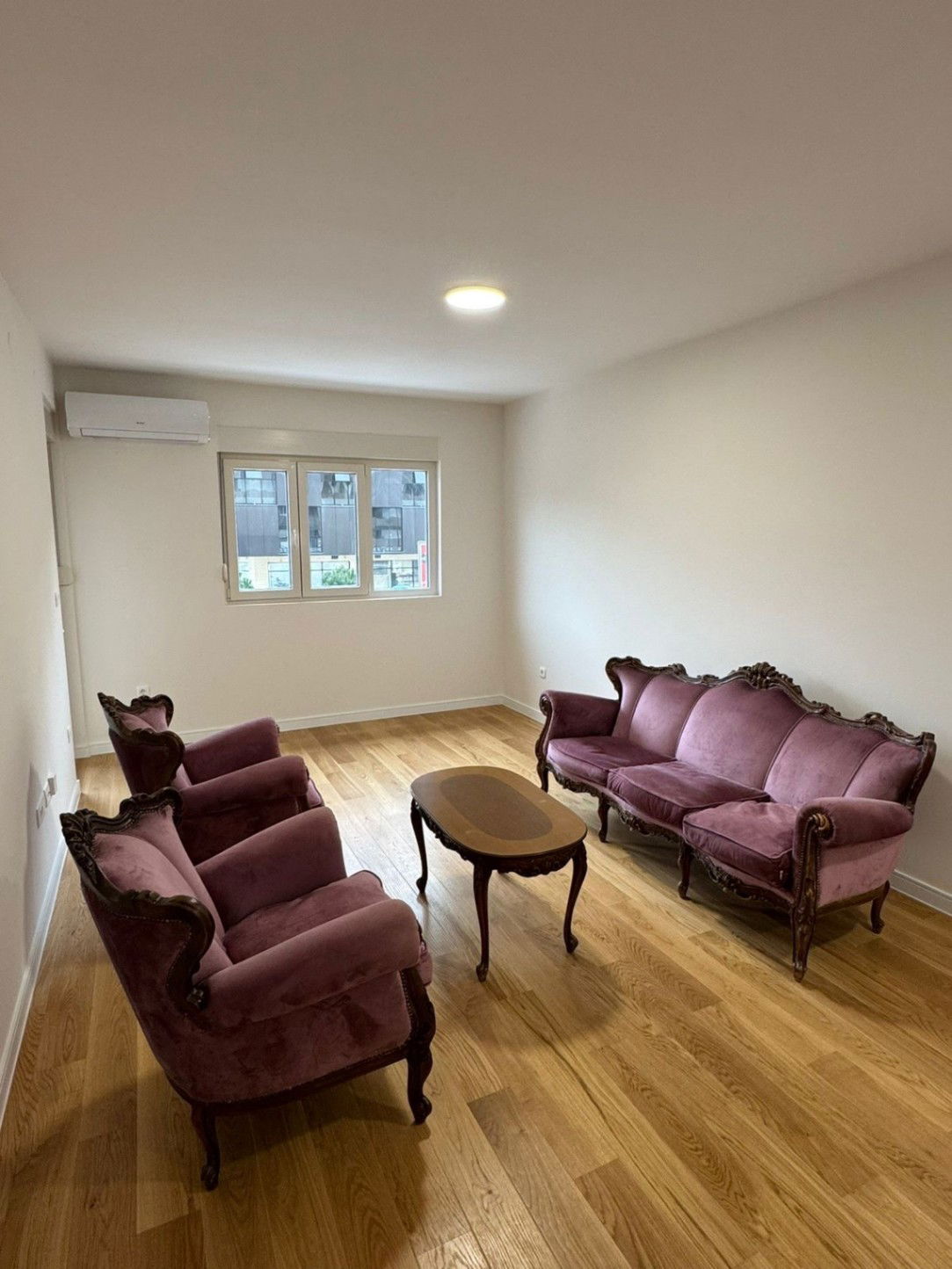 Оренда - Квартира Podgorica, Central Point