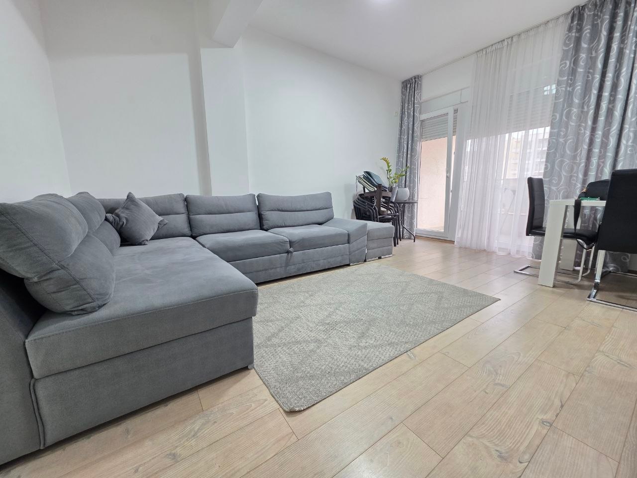 Sale - Apartment Budva, Bečići
