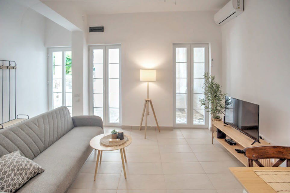 Продаж - Квартира Herceg Novi, Herceg Novi
