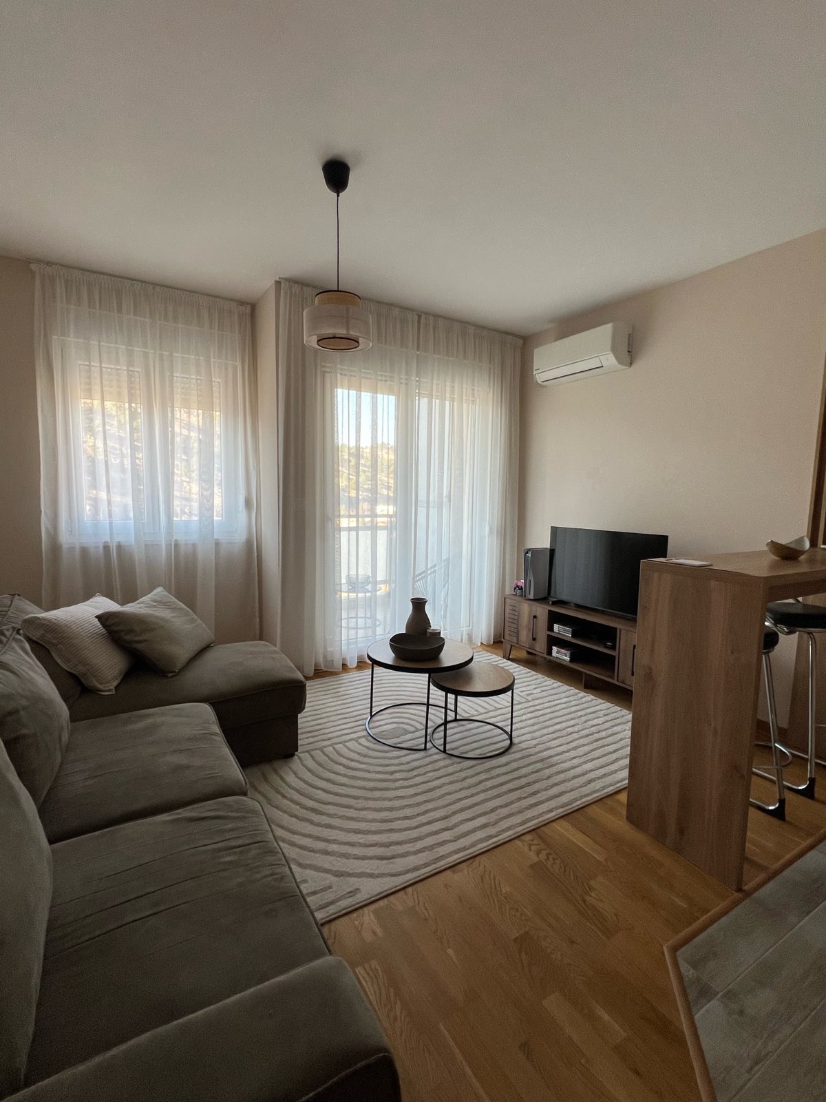Оренда - Квартира Podgorica, City Kej