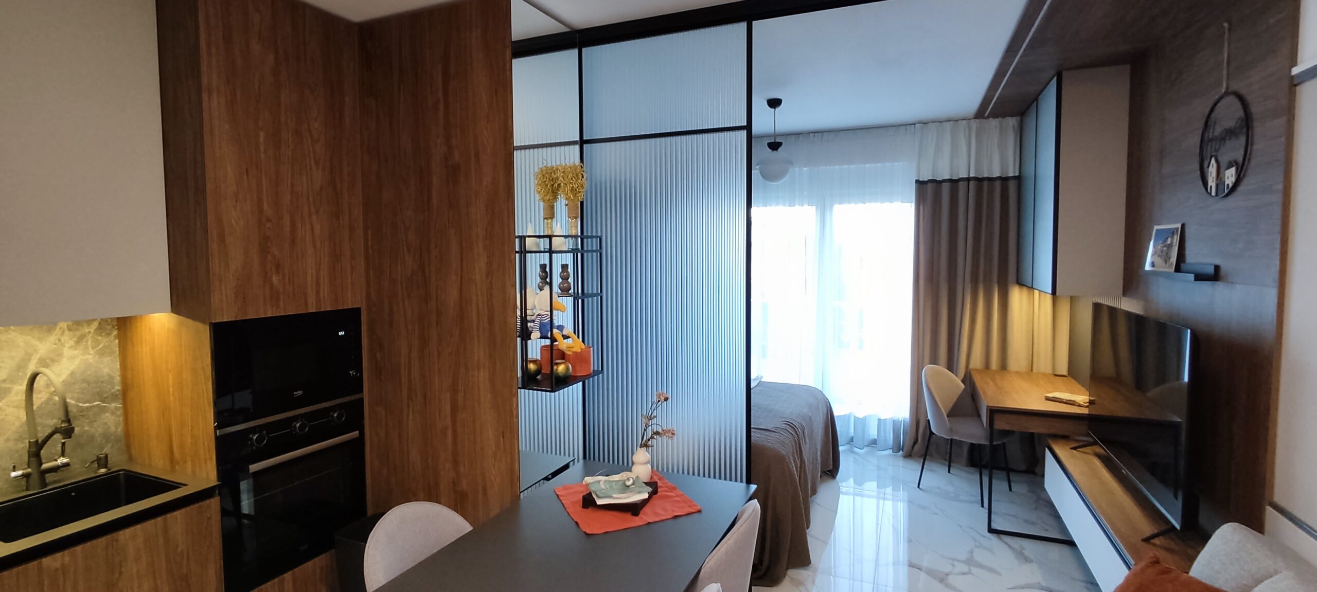 8b3050ab-6dea-4a21-8507-e6a8adb1d5f0.jpg